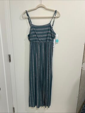 Gilli Teal and Silver Striped Maxi Dress Stitch fix Medium Petite New